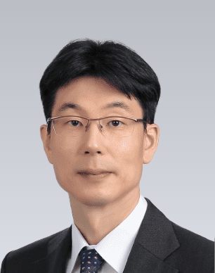 변호사 남장현 사진`