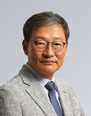 변호사 최운식 사진`